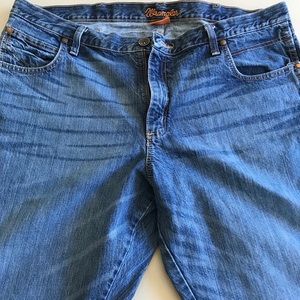 Men’s Boot Cut Wrangler Jeans